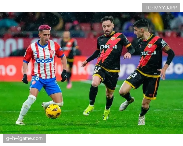 维罗纳防线强势复苏，球队状态回暖剑指新赛季佳绩