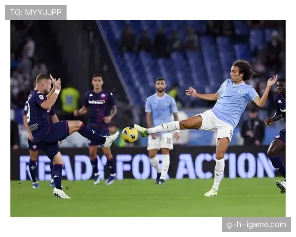 热那亚战术调整后防守稳固，近期表现稳健